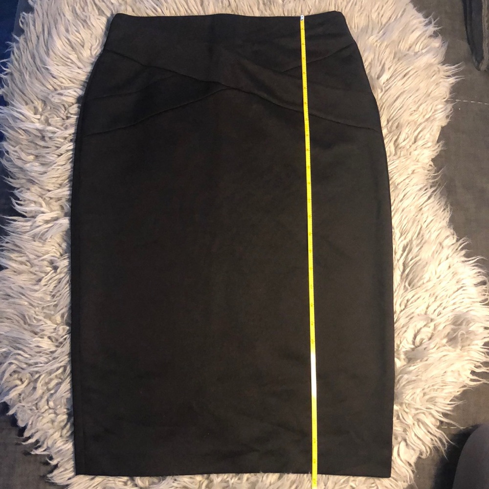 Pencil skirt - Picture 6 of 6
